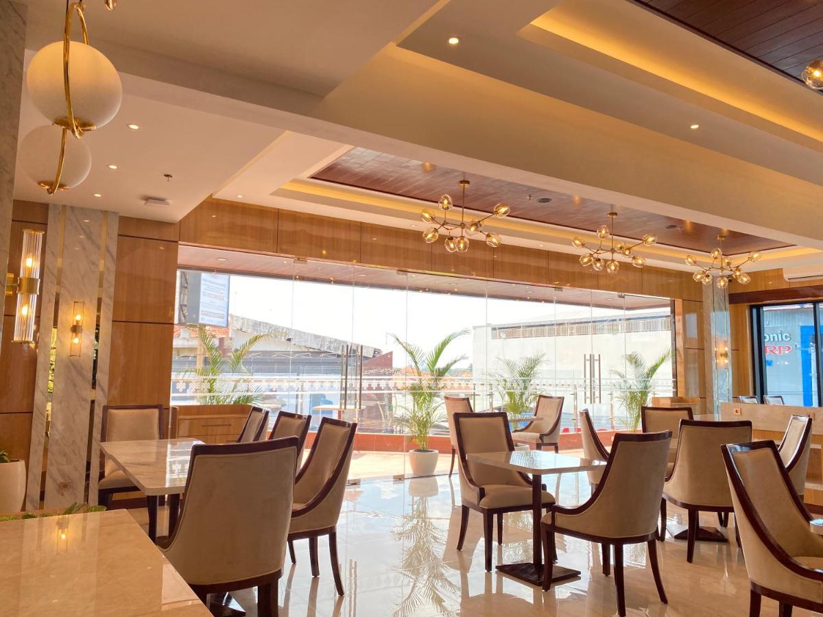 Pop! Hotel Teuku Umar Denpasar  Exterior photo